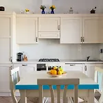 Myrsine 13-4 Apartament Olbia