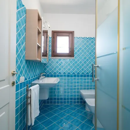 Appartement Myrsine 13-4 *